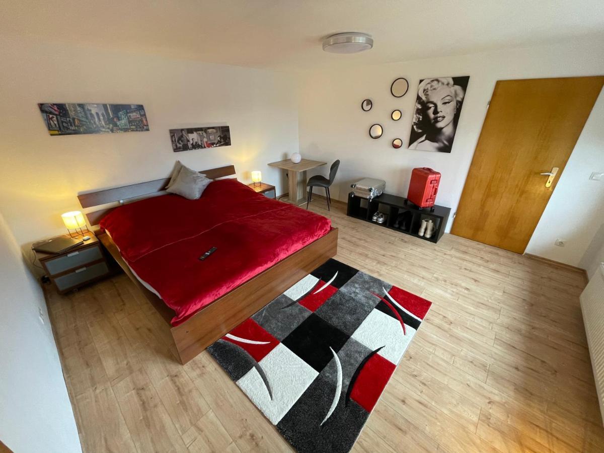 Ferienhaus Rheinnaehe Lykershausen Екстериор снимка